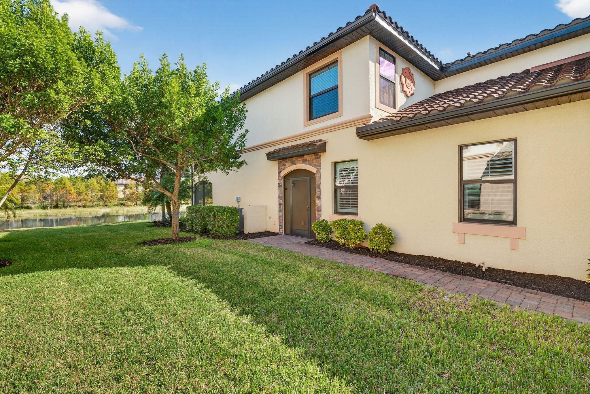 17361 Cherrywood Court 7801 — photo 2