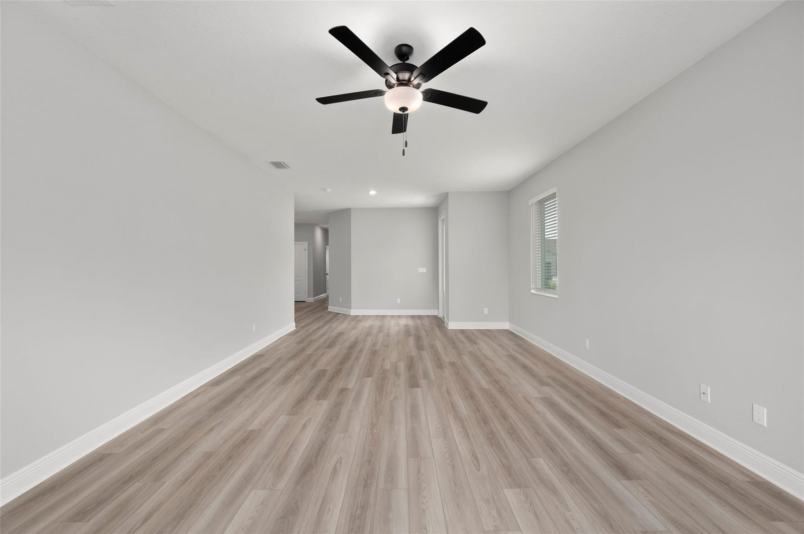 5412 Gladness Court — photo 8