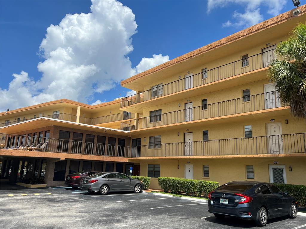 9273 SW 8th Street 419, Boca Raton, FL 33428, Boca Raton