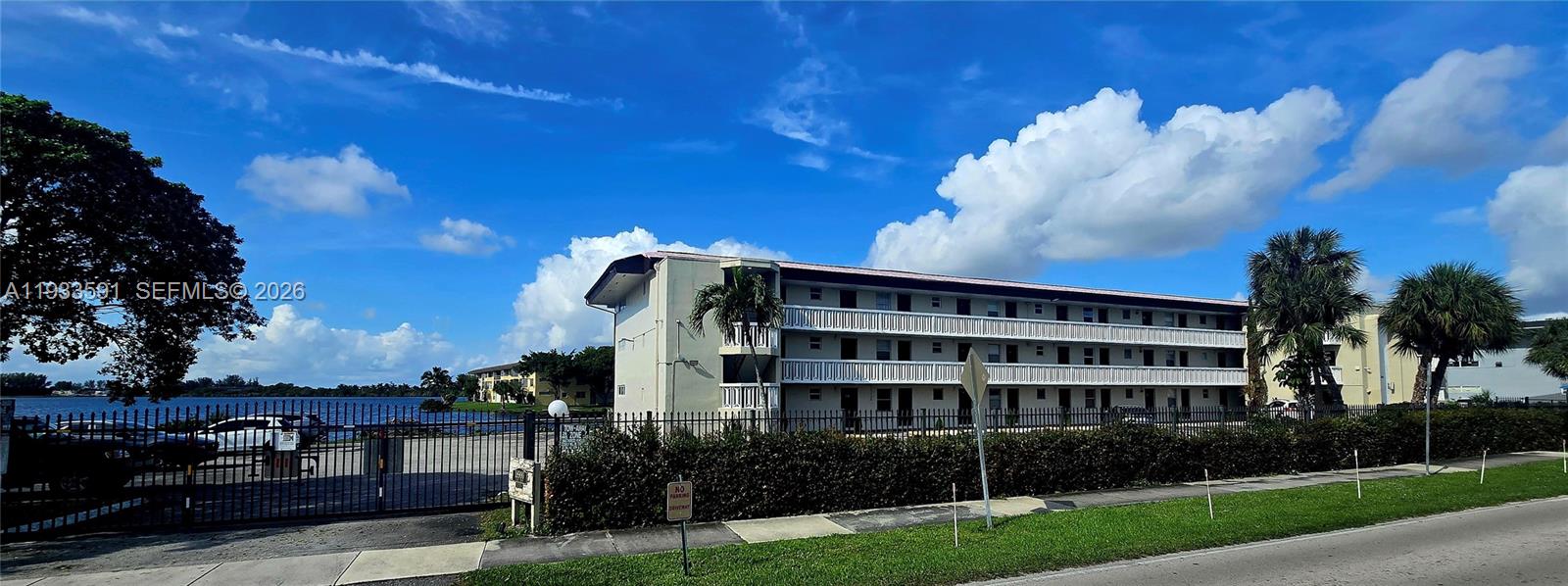 18900 NE 14th Avenue D105, Miami, FL 33179, Miami