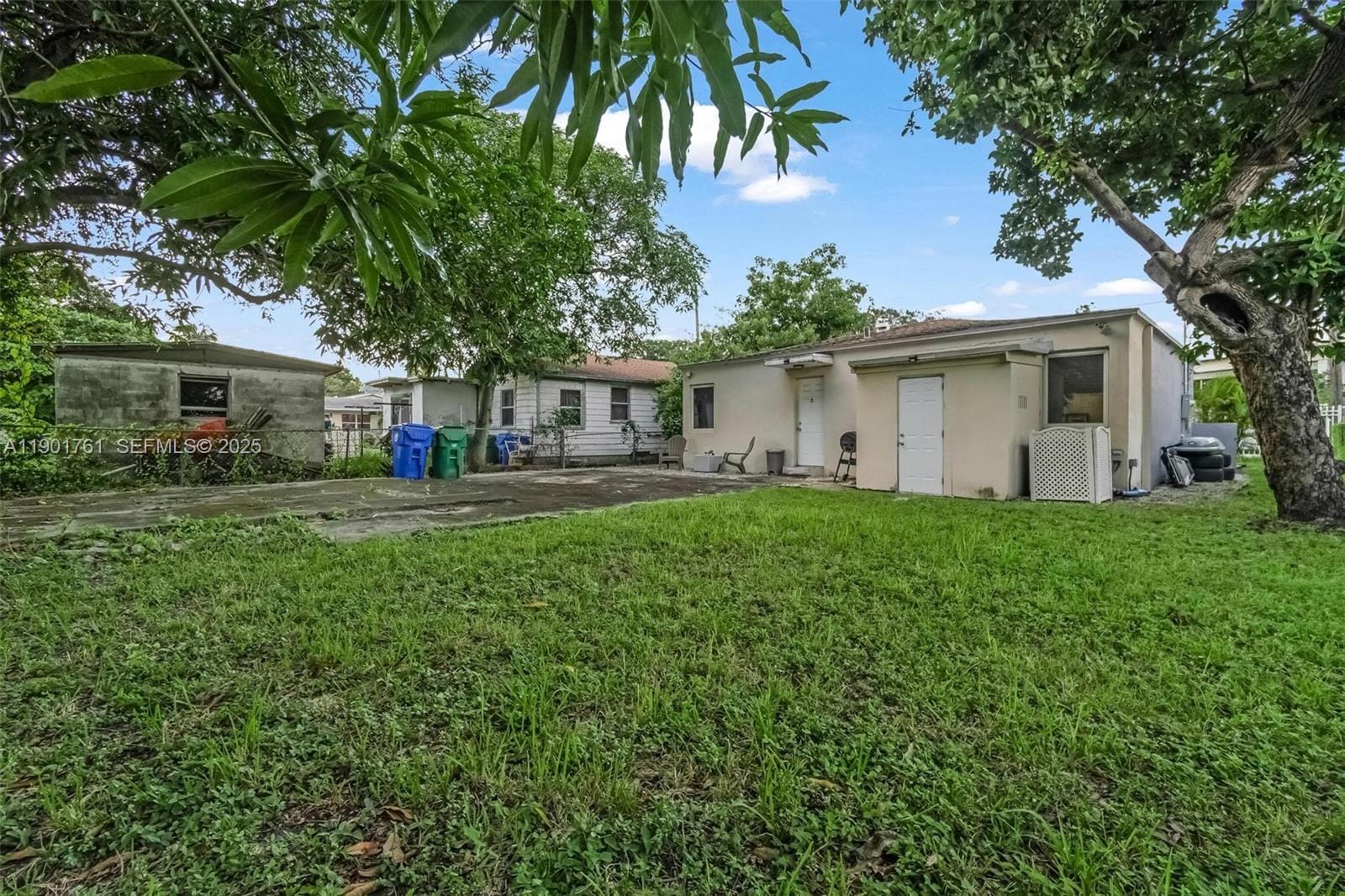 1240 NW 38th Street, Miami, FL 33142 photo 18