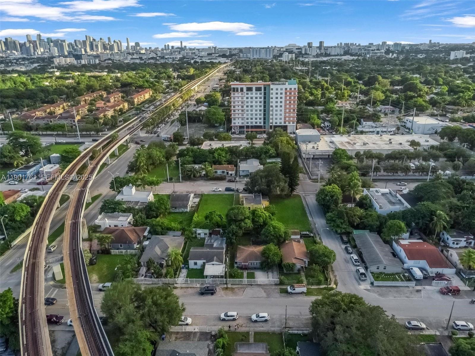 1240 NW 38th Street, Miami, FL 33142 photo 27