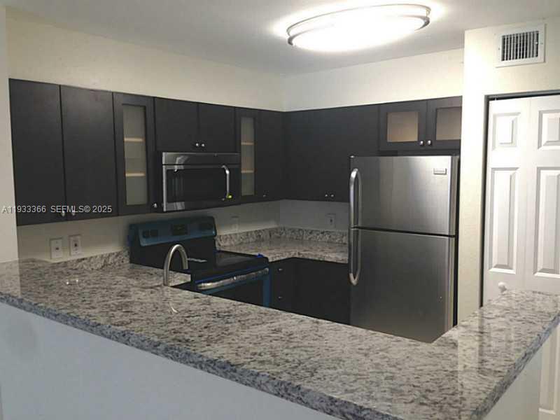 4350 NW 107th Avenue 102, Doral, FL 33178, Doral