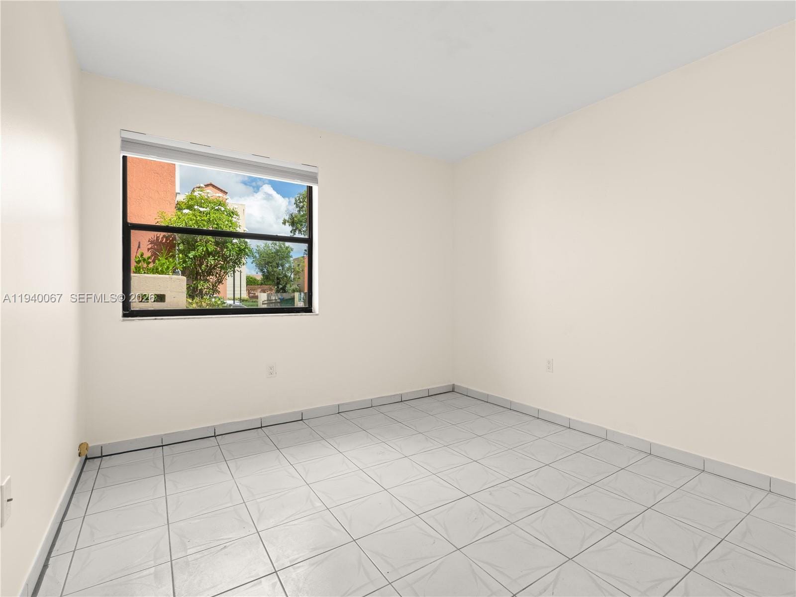 10249 NW 9th St Circle 107-8, Miami, FL 33172 photo 17