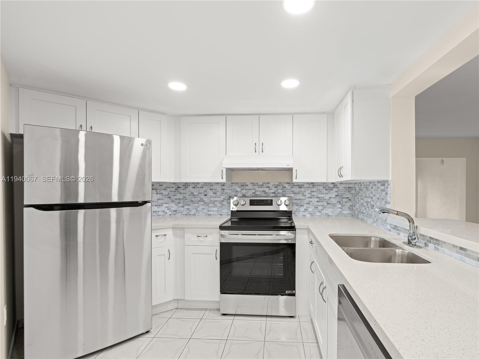 10249 NW 9th St Circle 107-8 — photo 4