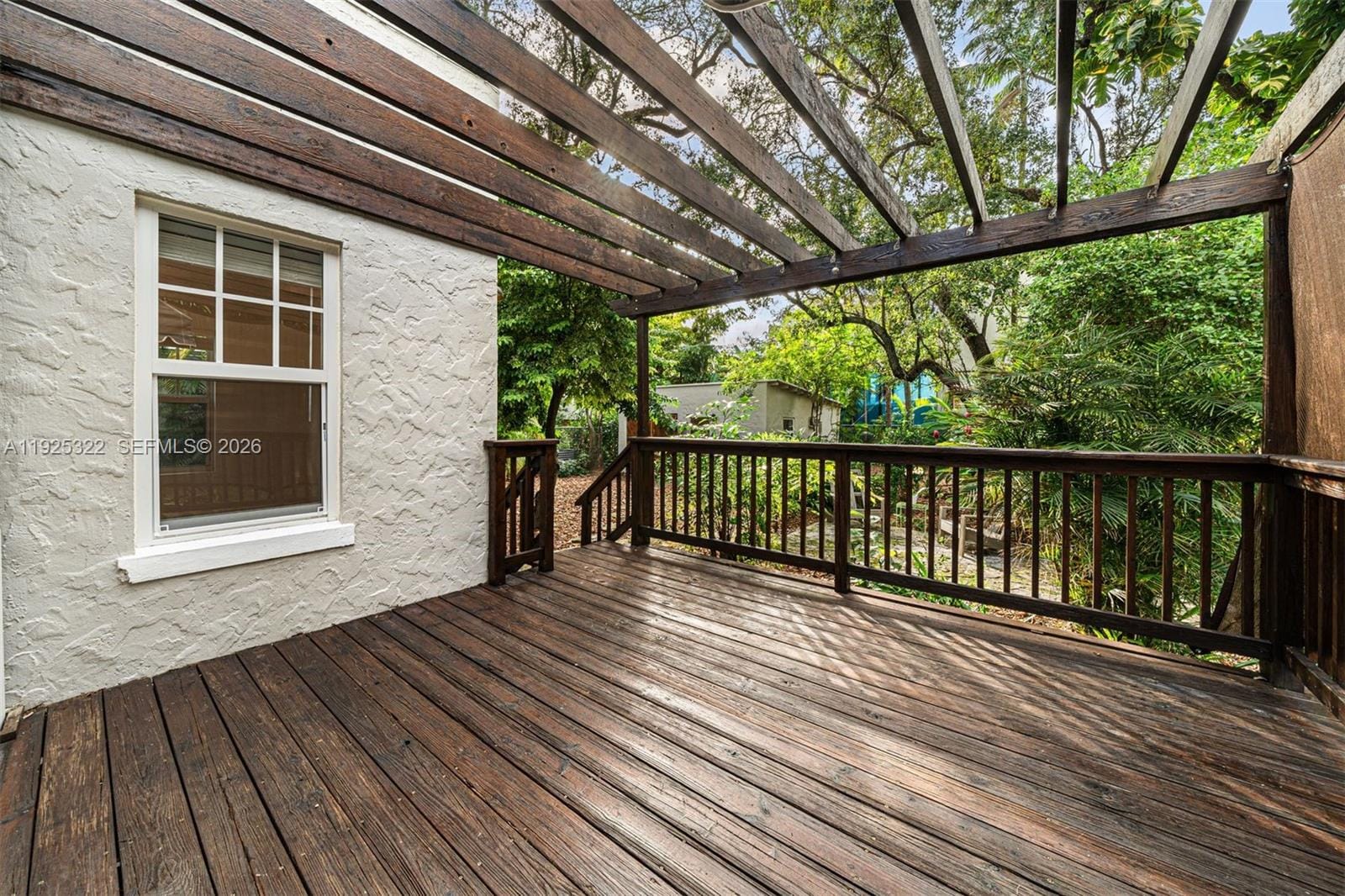 828 NW 9th Avenue, Miami, FL 33136