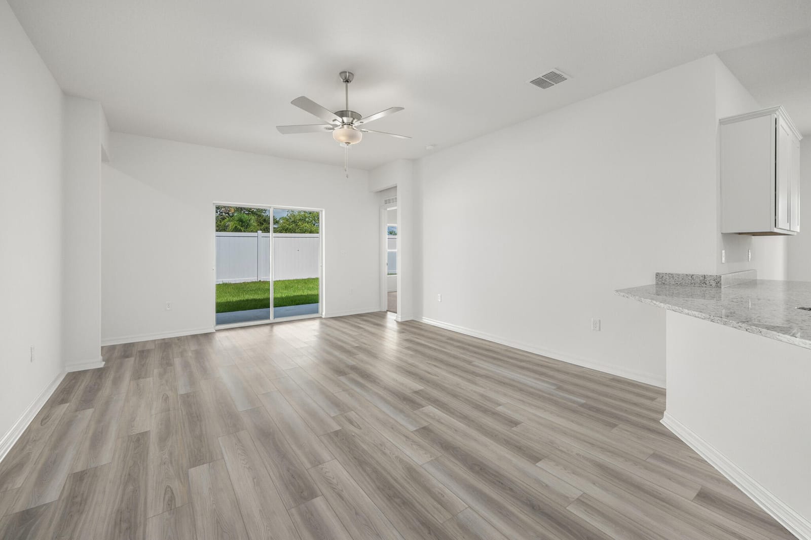5507 Myrtle Drive — photo 8