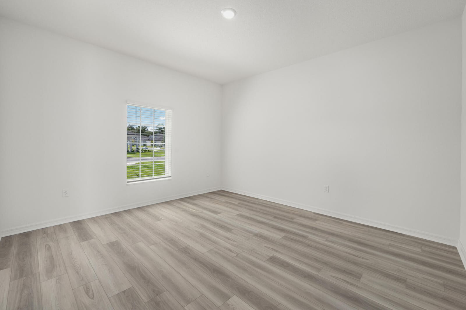 5507 Myrtle Drive — photo 10