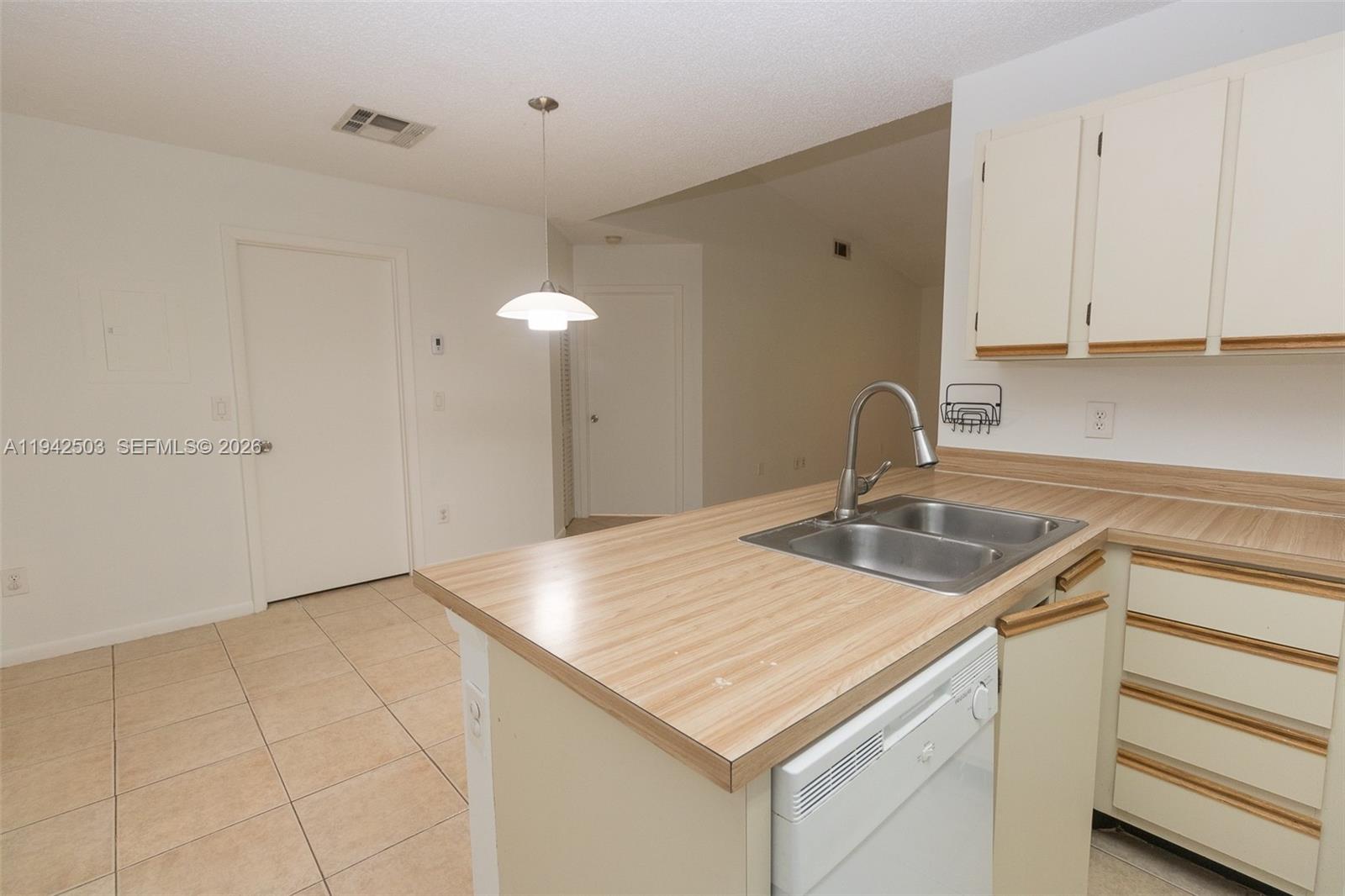 18328 NW 68th Avenue P, Hialeah, FL 33015, Hialeah