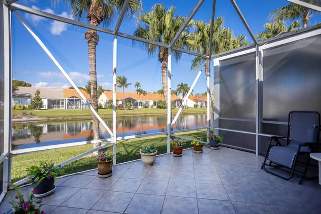 6239 Caladium Road, sold in Floral Lakes Ph 3 And 4, Delray Beach, FL