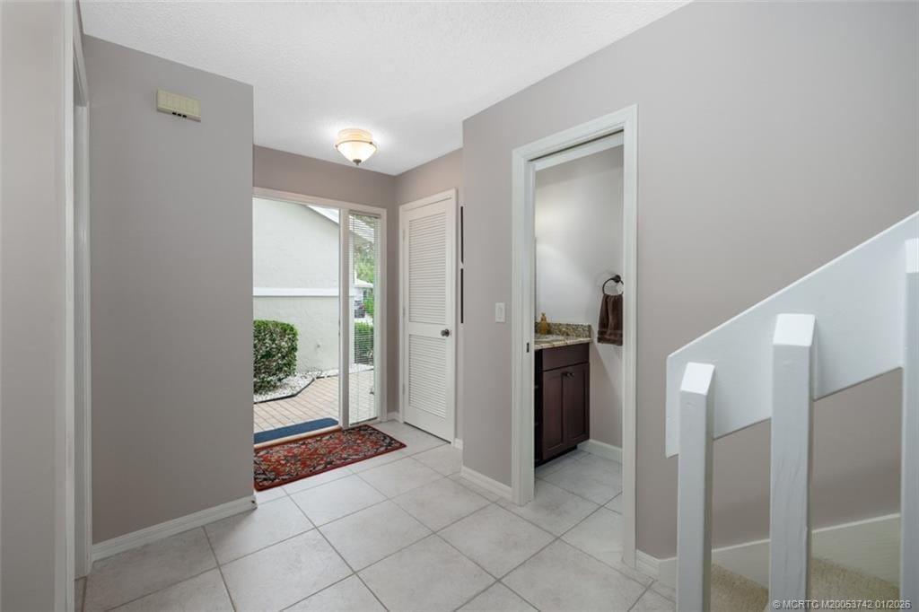 2382 SW Foxpoint Way — photo 7