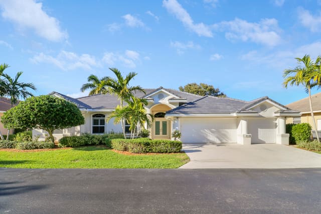 8415 SE Governors Way, sold in Governors Landing, Hobe Sound, FL