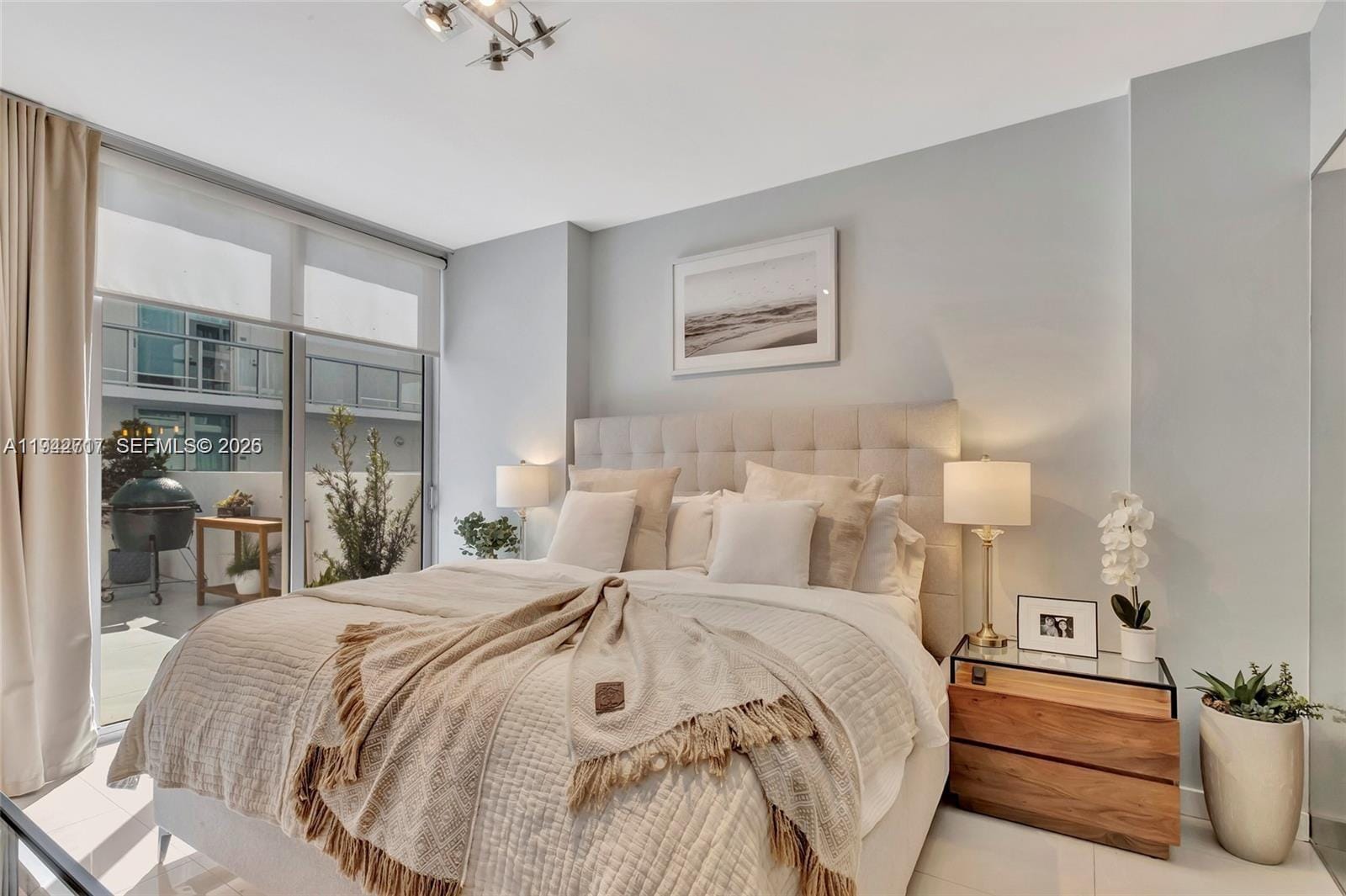 720 NE 62nd Street 307 — photo 7