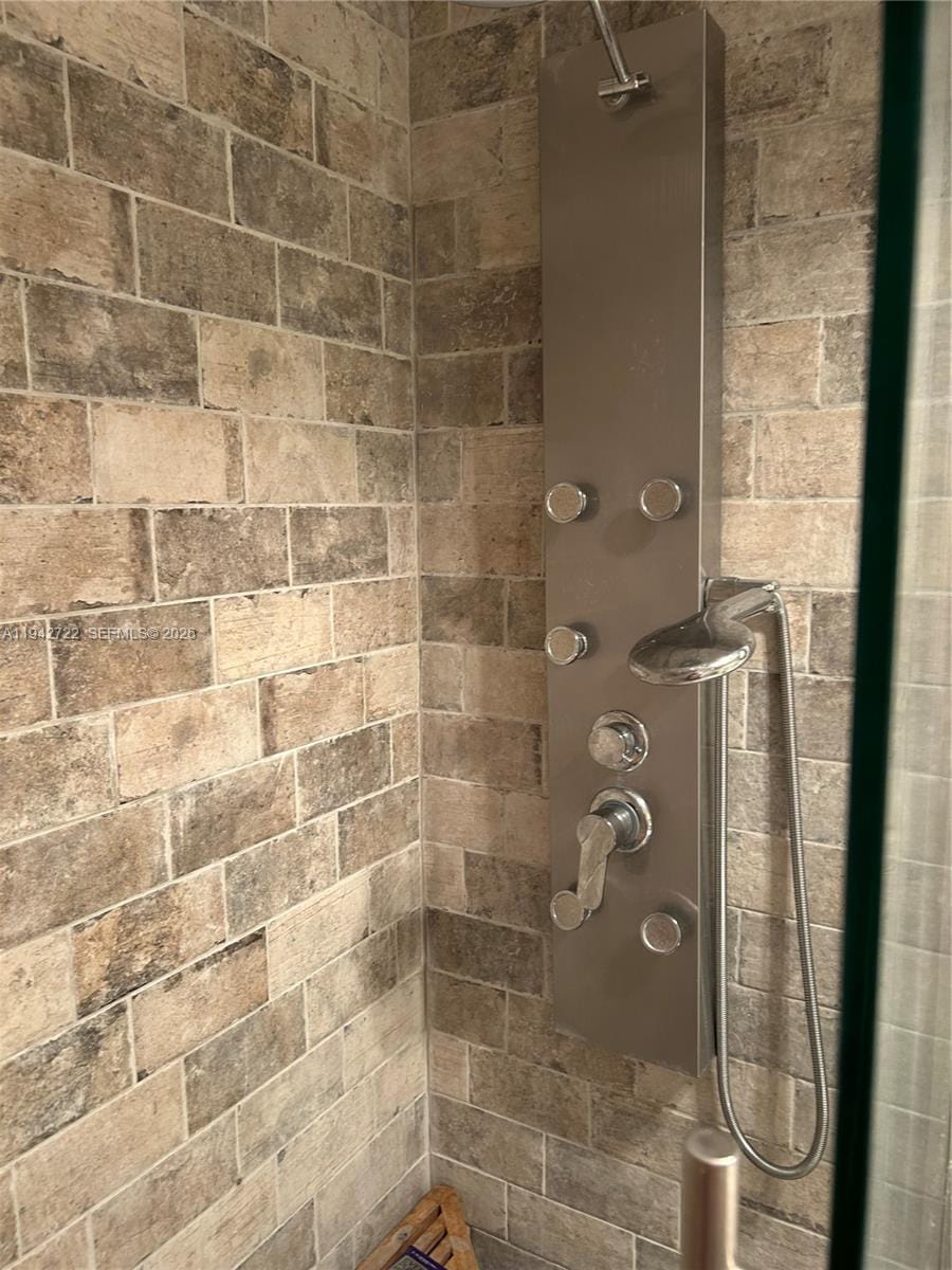 38 Northampton B 38 — photo 11