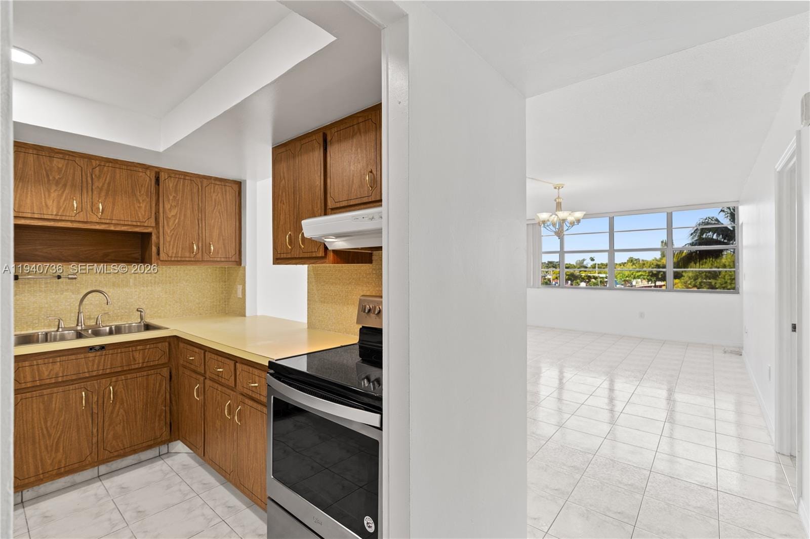 1351 NE Miami Gardens Drive 301E, Miami, FL 33179 photo 18