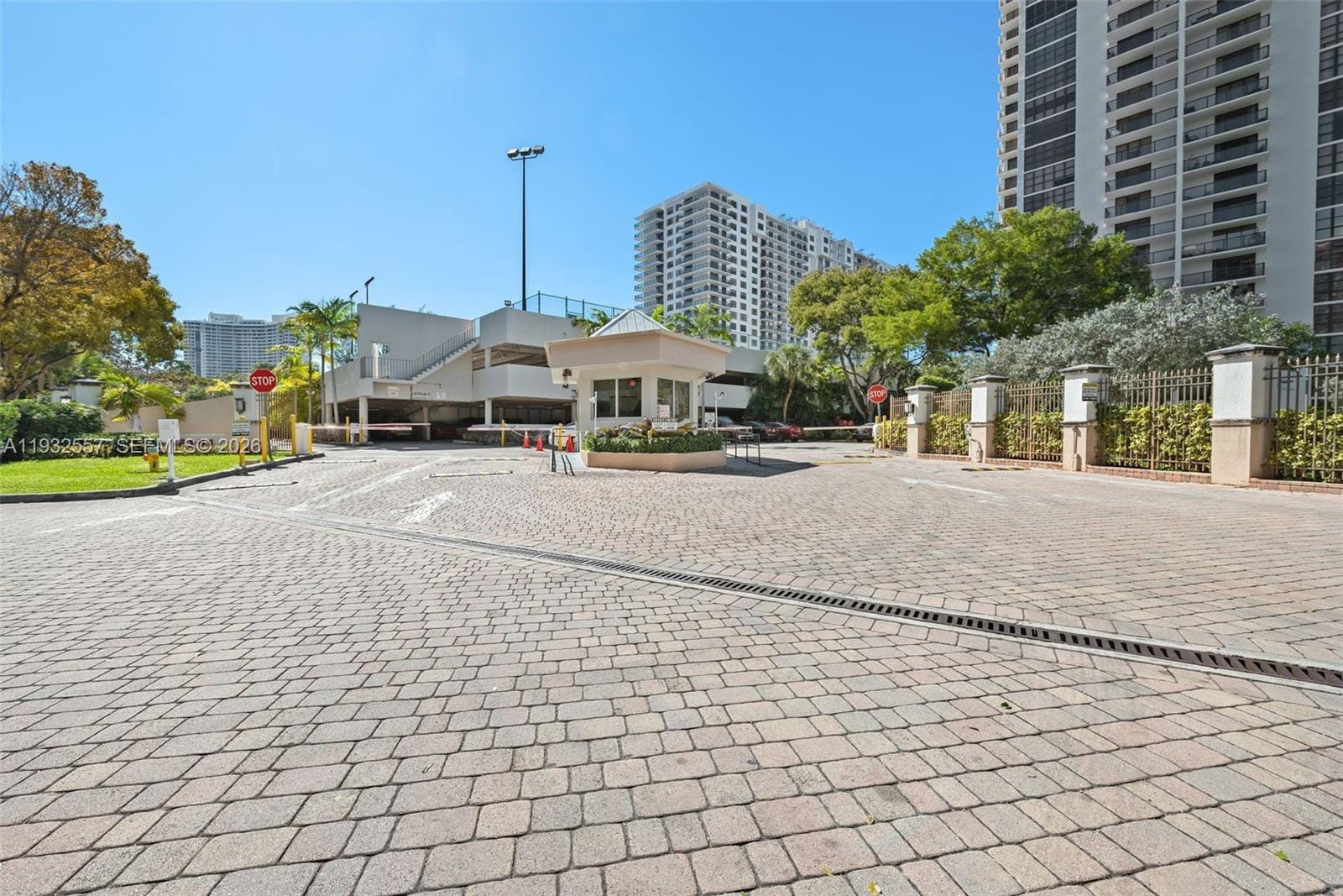 18151 NE 31st Court 1714, Aventura, FL 33160 photo 28