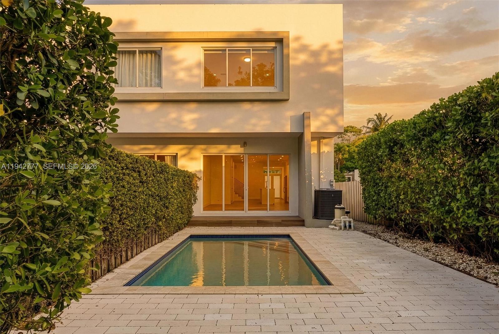 2852 SW 32nd Court 2852, Miami, FL 33133, Miami