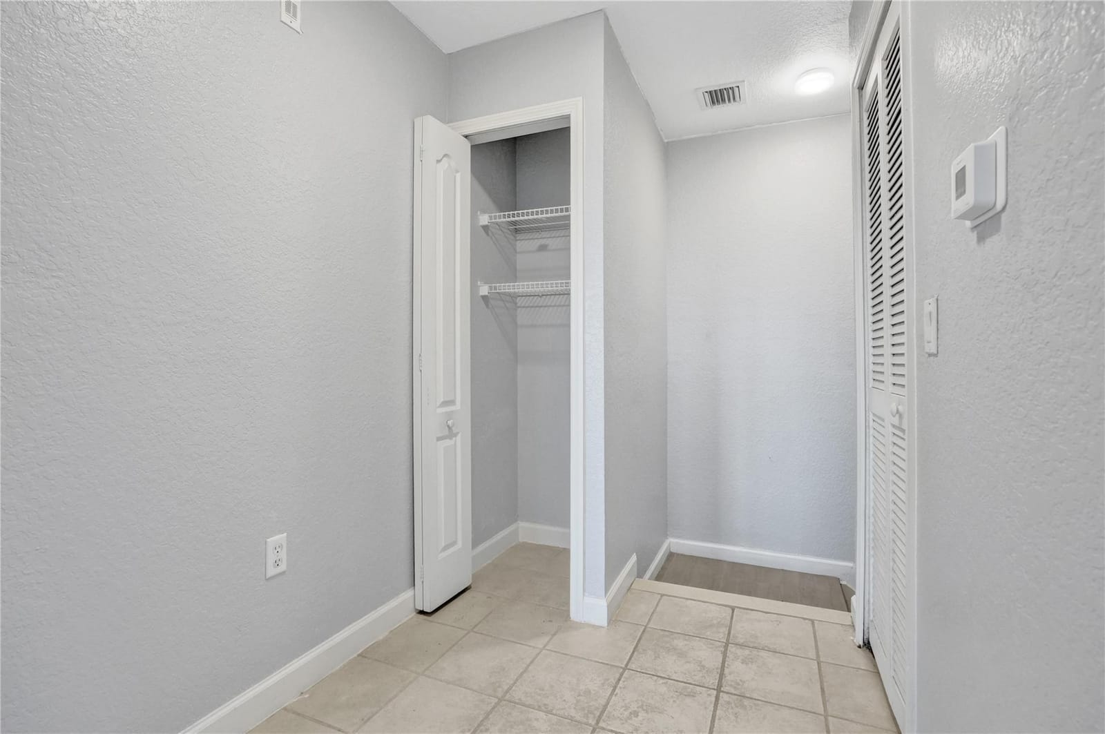 2137 Shoma Drive 156 Bldg 17, Royal Palm Beach, FL 33414 photo 24