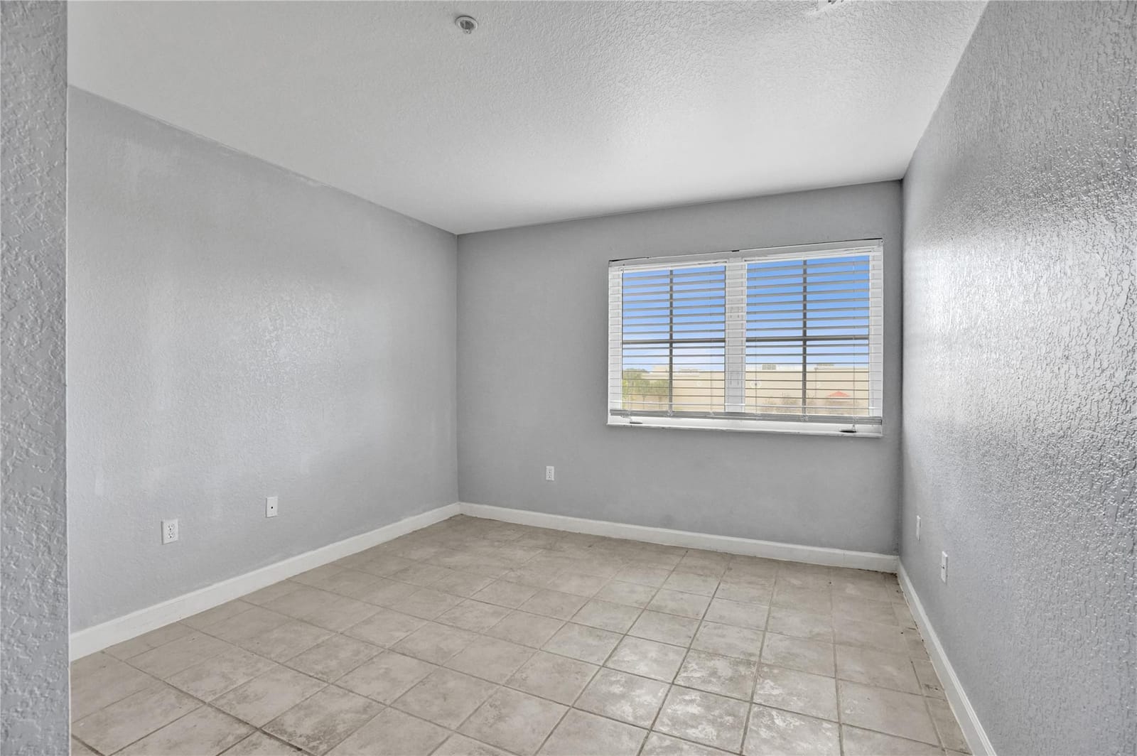 2137 Shoma Drive 156 Bldg 17, Royal Palm Beach, FL 33414 photo 27