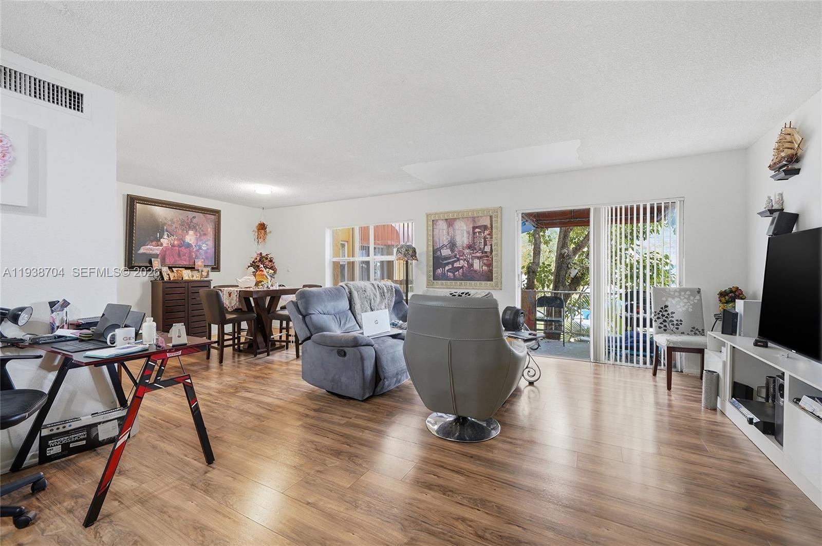 17901 NW 68th Avenue R206 — photo 3