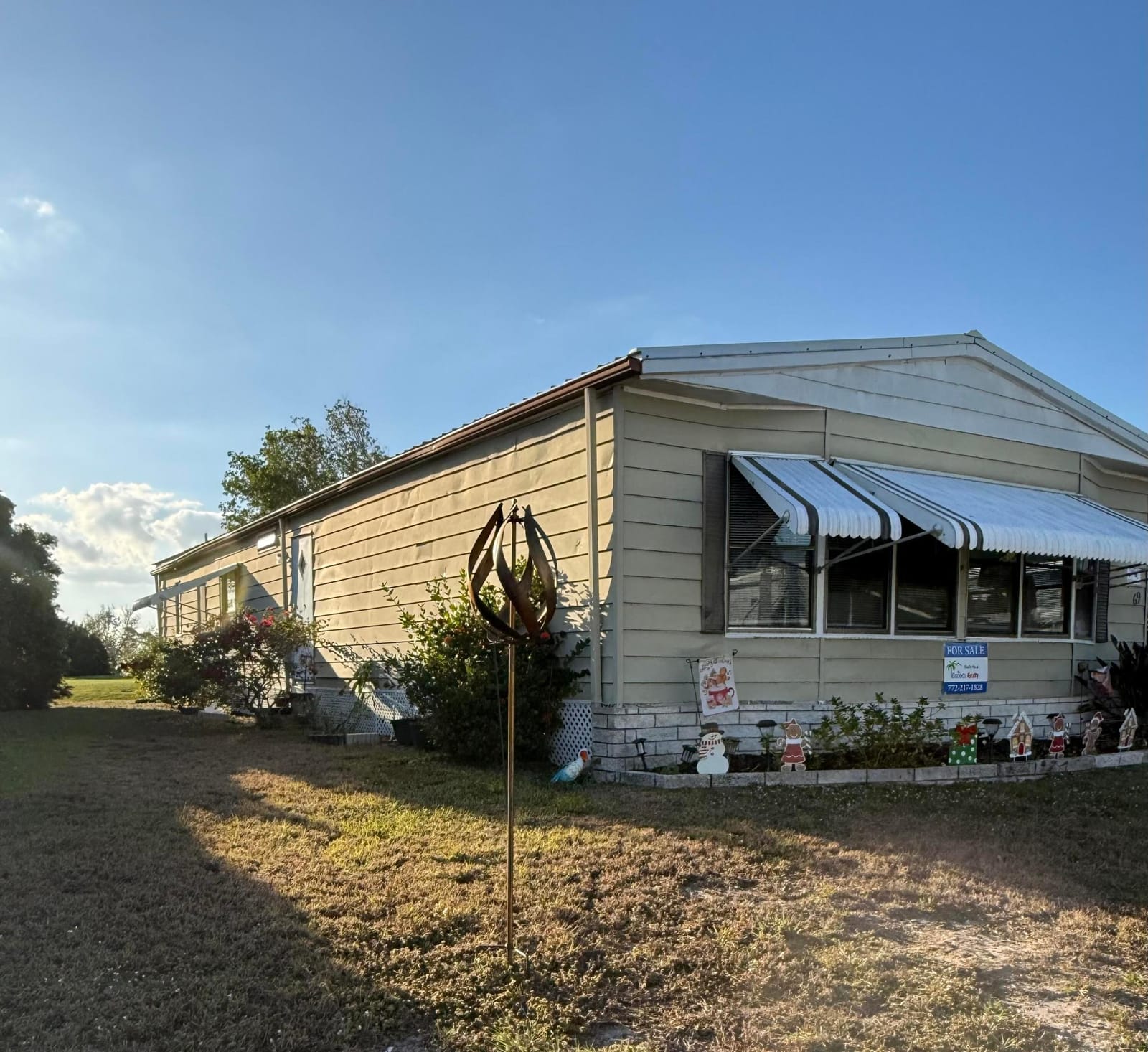 69 Las Casitas Court, Fort Pierce, FL 34951 photo 2