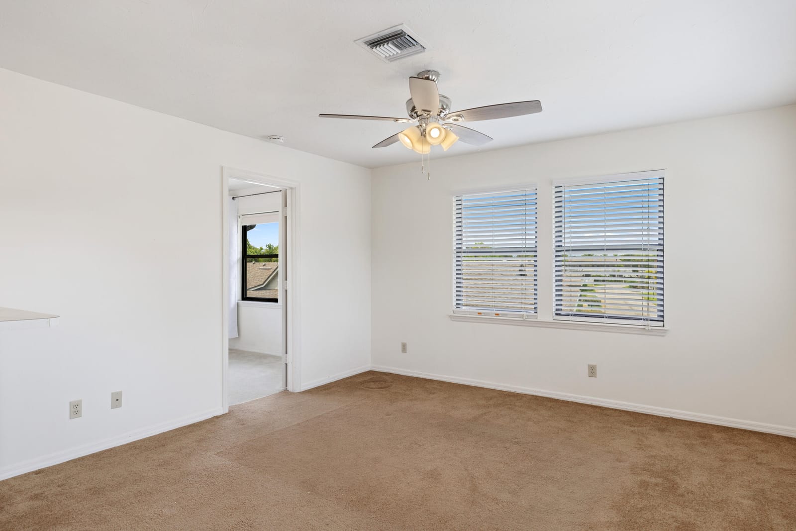 654 Centre Court SW 201, Vero Beach, FL 32962 photo 17