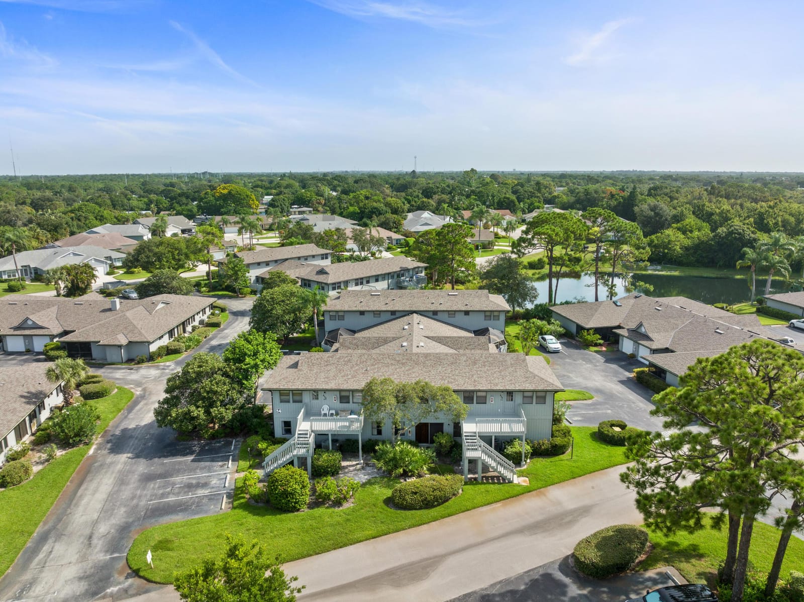 654 Centre Court SW 201, Vero Beach, FL 32962 photo 18