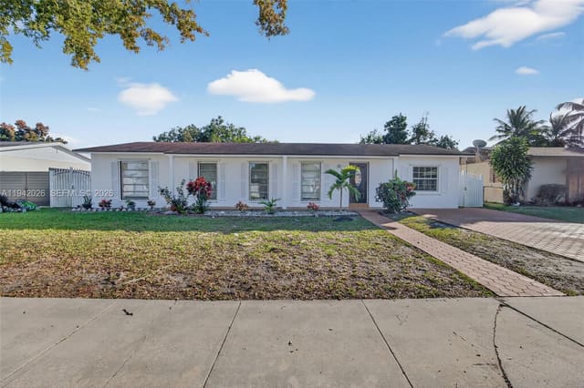 11000 SW 156th Street, sold in Fairway Estates Sec 7, Miami, FL
