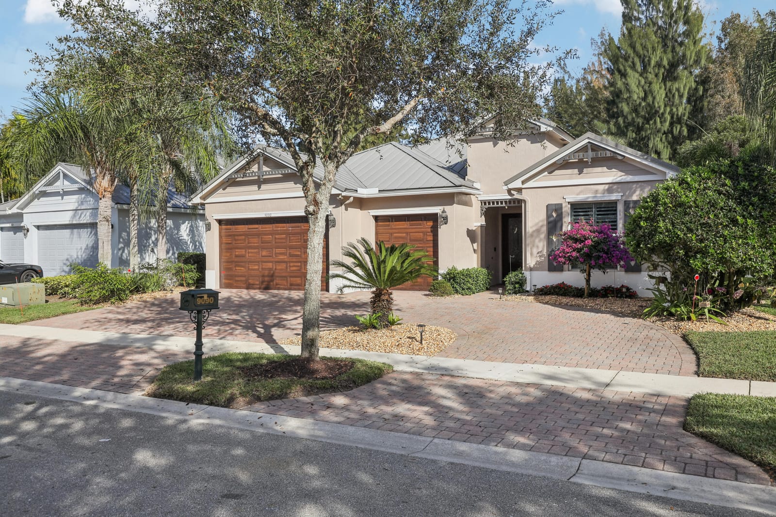 9090 New Hope Court — photo 2