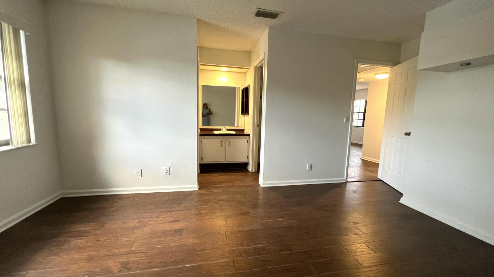 4205 Oak Terrace Drive 4205 — photo 8