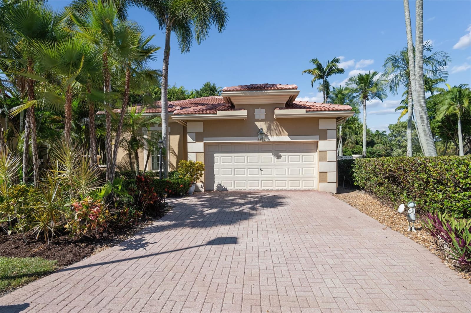 5888 NW 122nd Terrace, Coral Springs, FL 33076