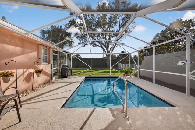 4238 Royal Oak Drive, sold in Garden Oaks, Palm Beach Gardens, FL