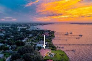 901 SE Riverside Drive, Stuart, FL 34994 photo 9