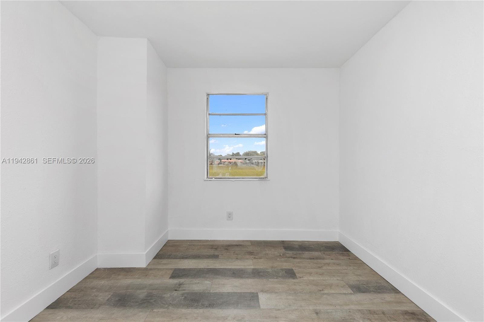 19217 NW 45th Avenue, Miami Gardens, FL 33055 photo 14