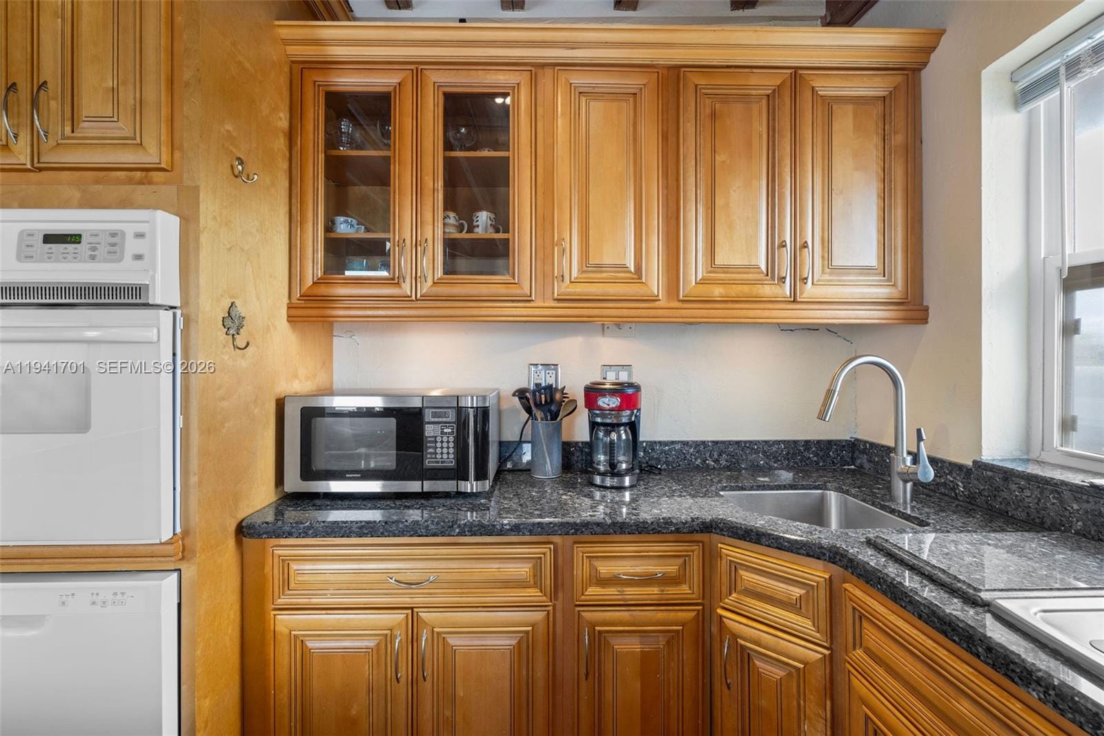 1908 N Ocean Drive 13A, Hollywood, FL 33019 photo 10