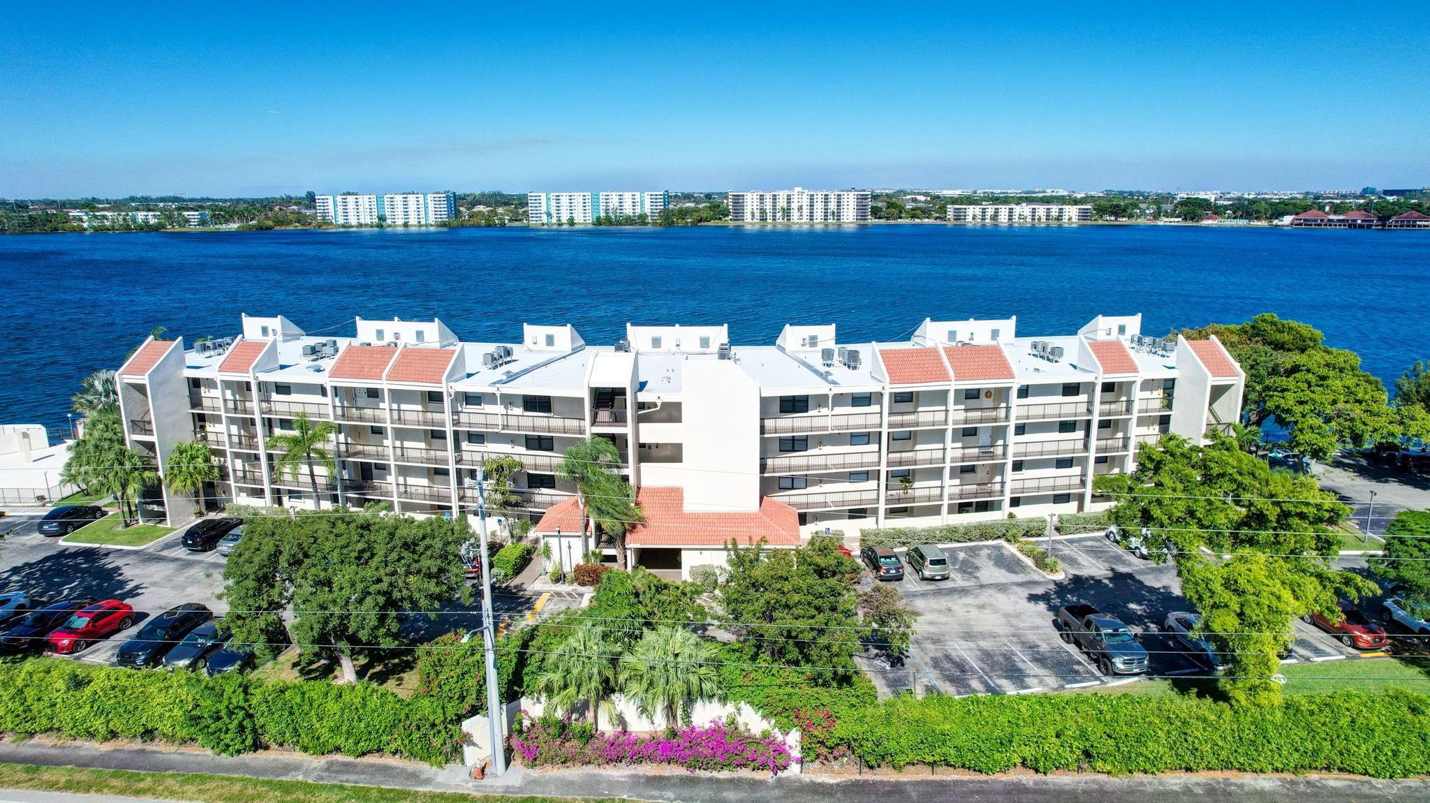 115 Lake Emerald Drive 403, Oakland Park, FL 33309, Oakland Park
