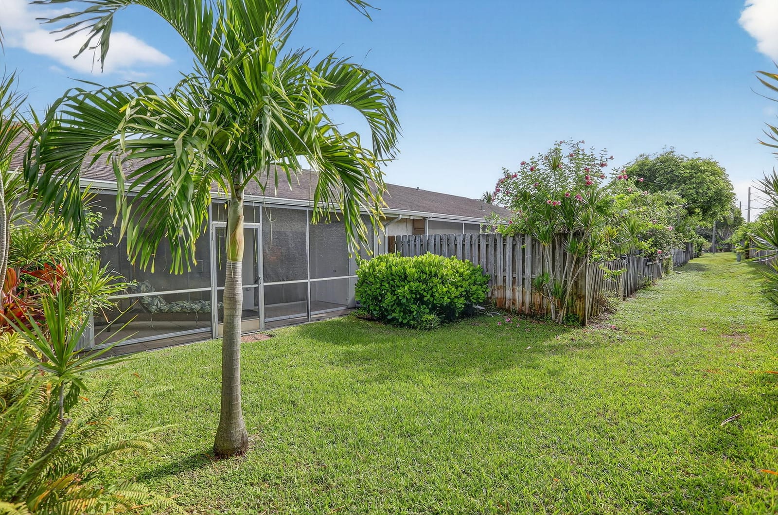 1032 E Lakes Drive, Deerfield Beach, FL 33064 photo 25