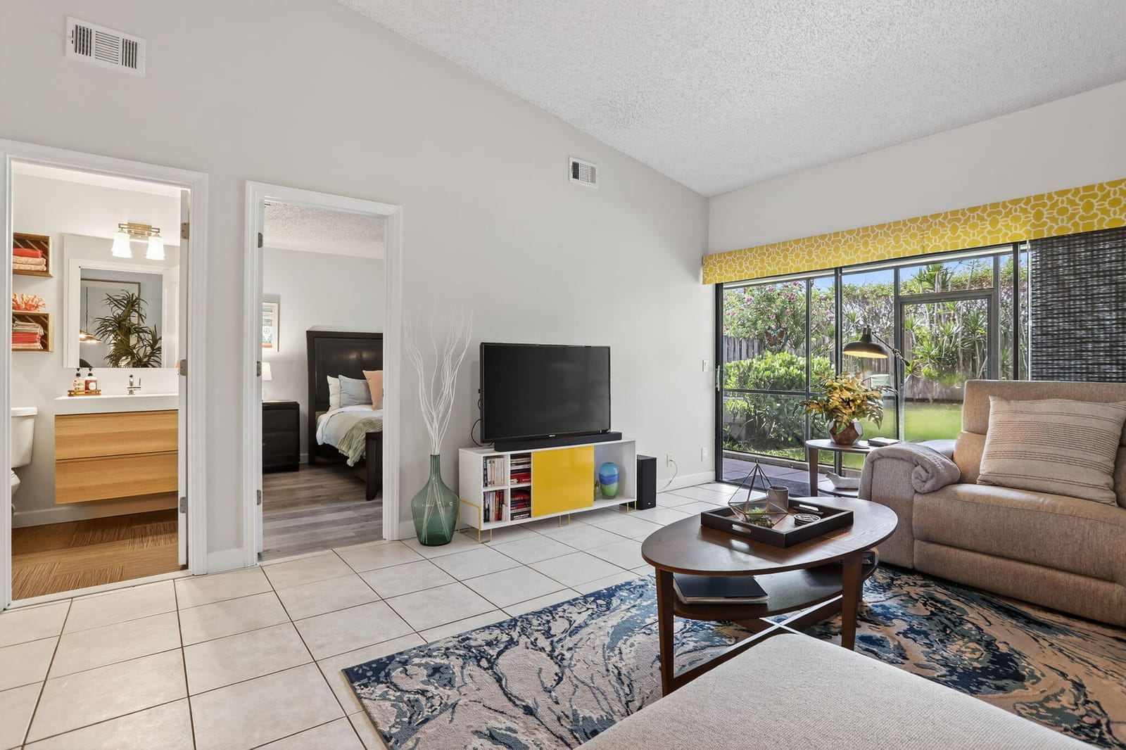 1032 E Lakes Drive — photo 10