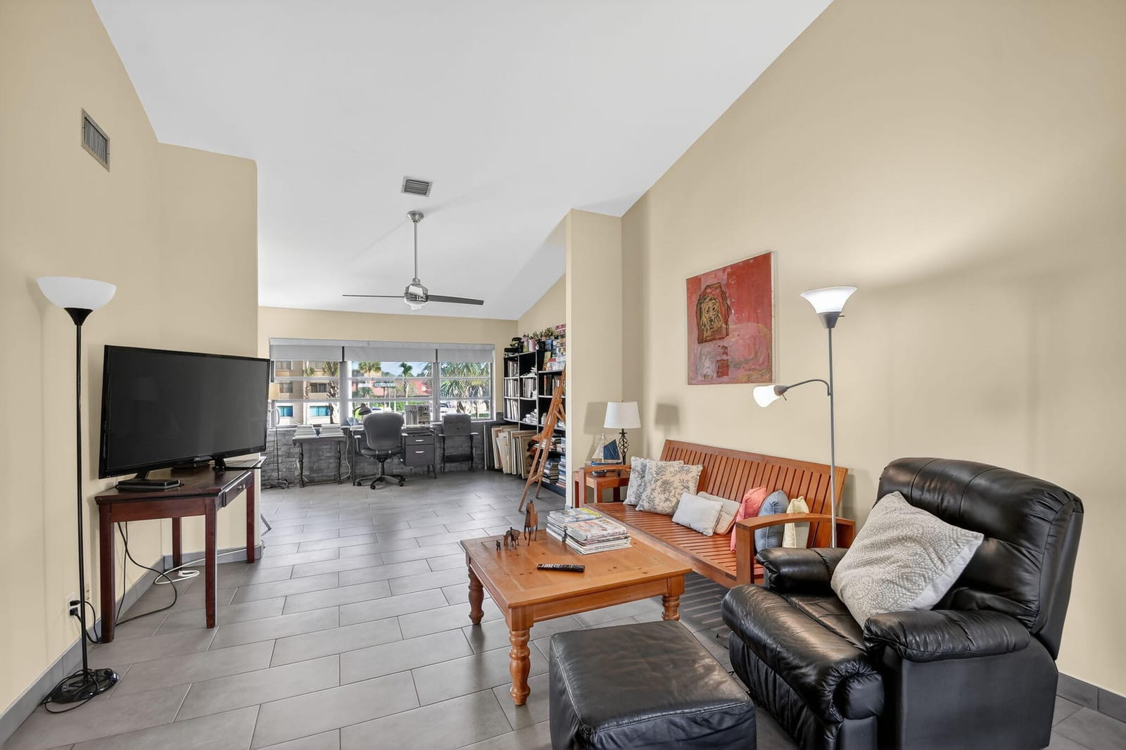 4900 Lucerne Lakes Boulevard 201 — photo 2