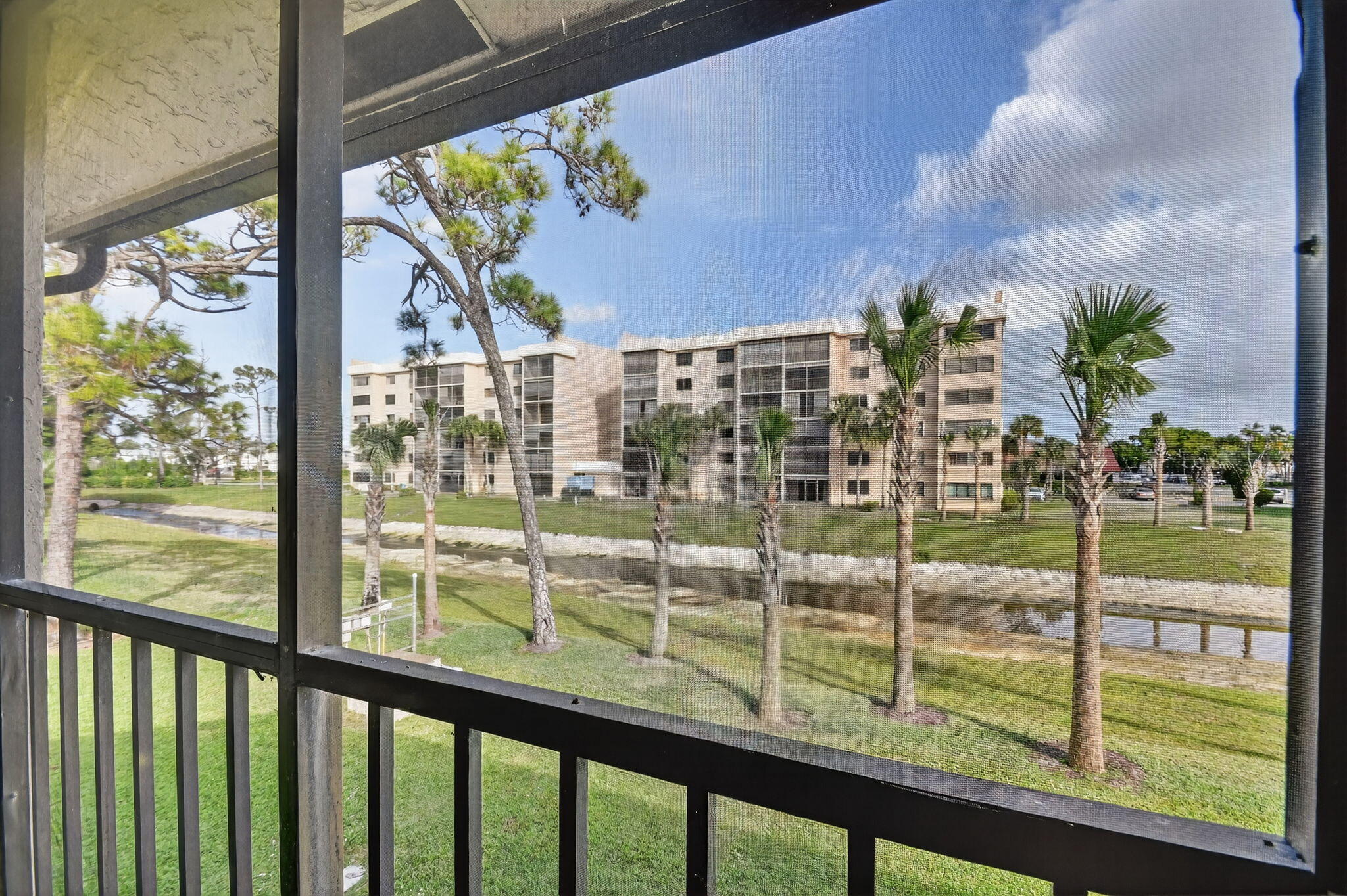 4900 Lucerne Lakes Boulevard 201, Lake Worth, FL 33467, Lake Worth