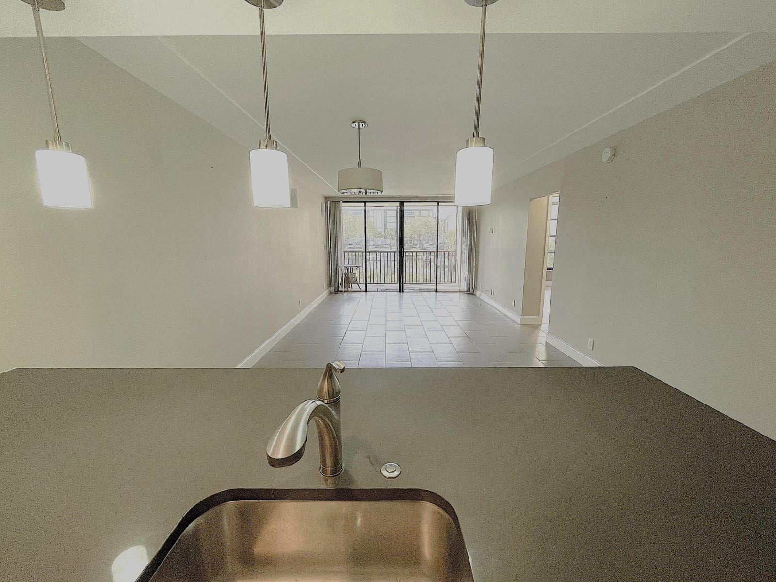 3 Royal Palm Way 205 — photo 7