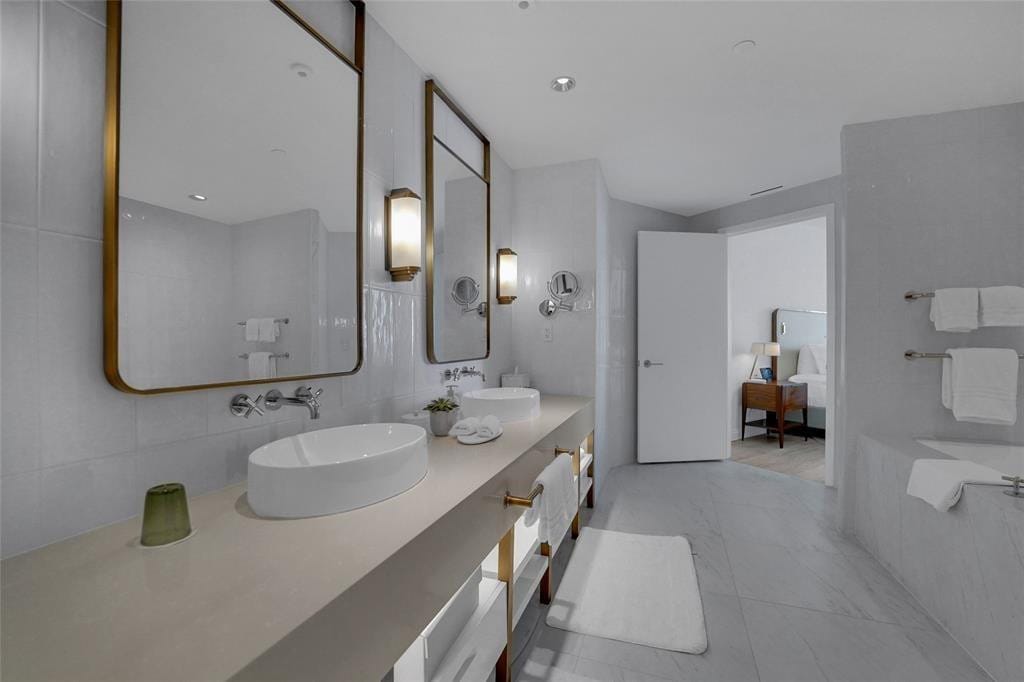 525 N Fort Lauderdale Beach Boulevard 1204, Fort Lauderdale, FL 33304 photo 15