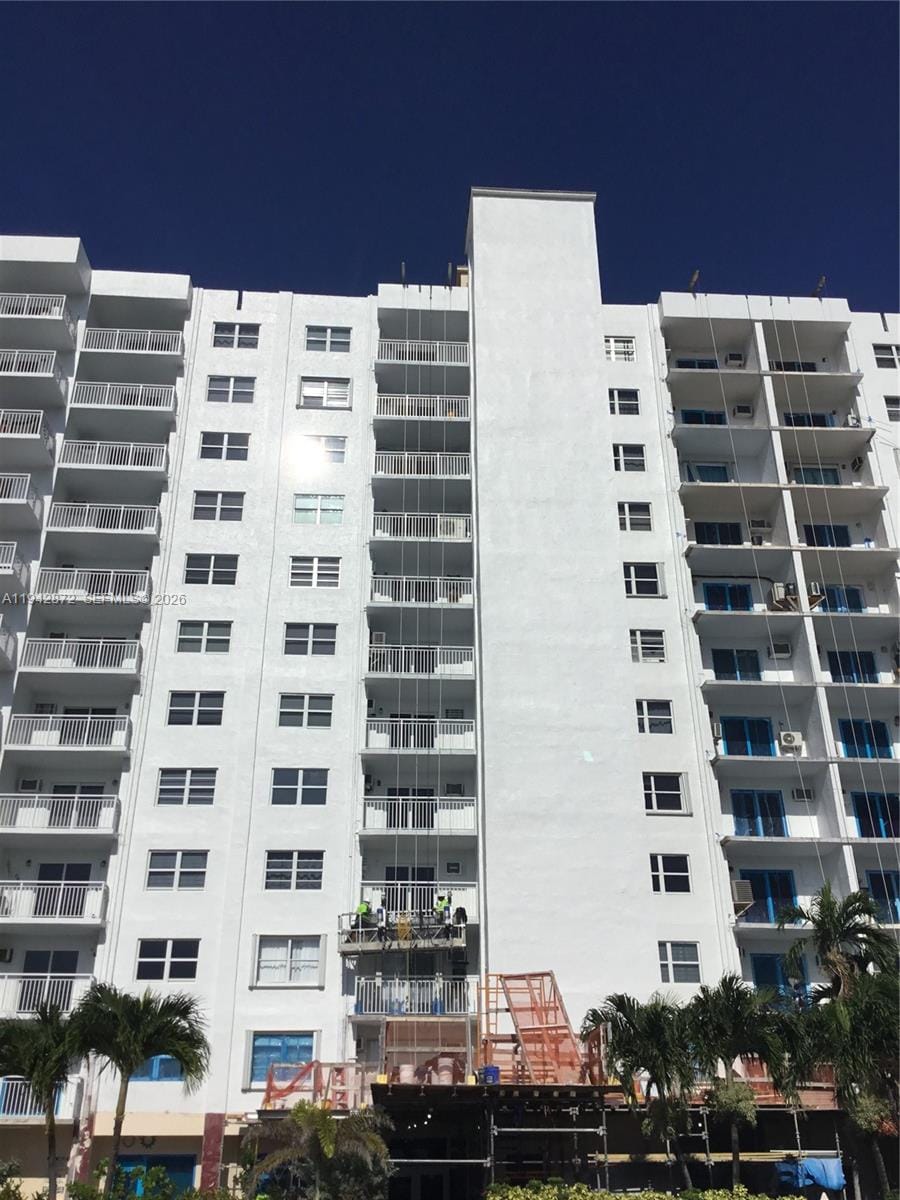 200 S Birch Road 512 — photo 7