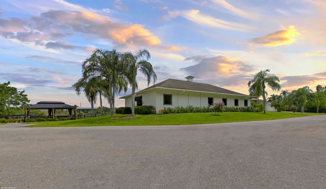 15920 46th Lane S, sold in Palm Beach Point, Wellington, FL