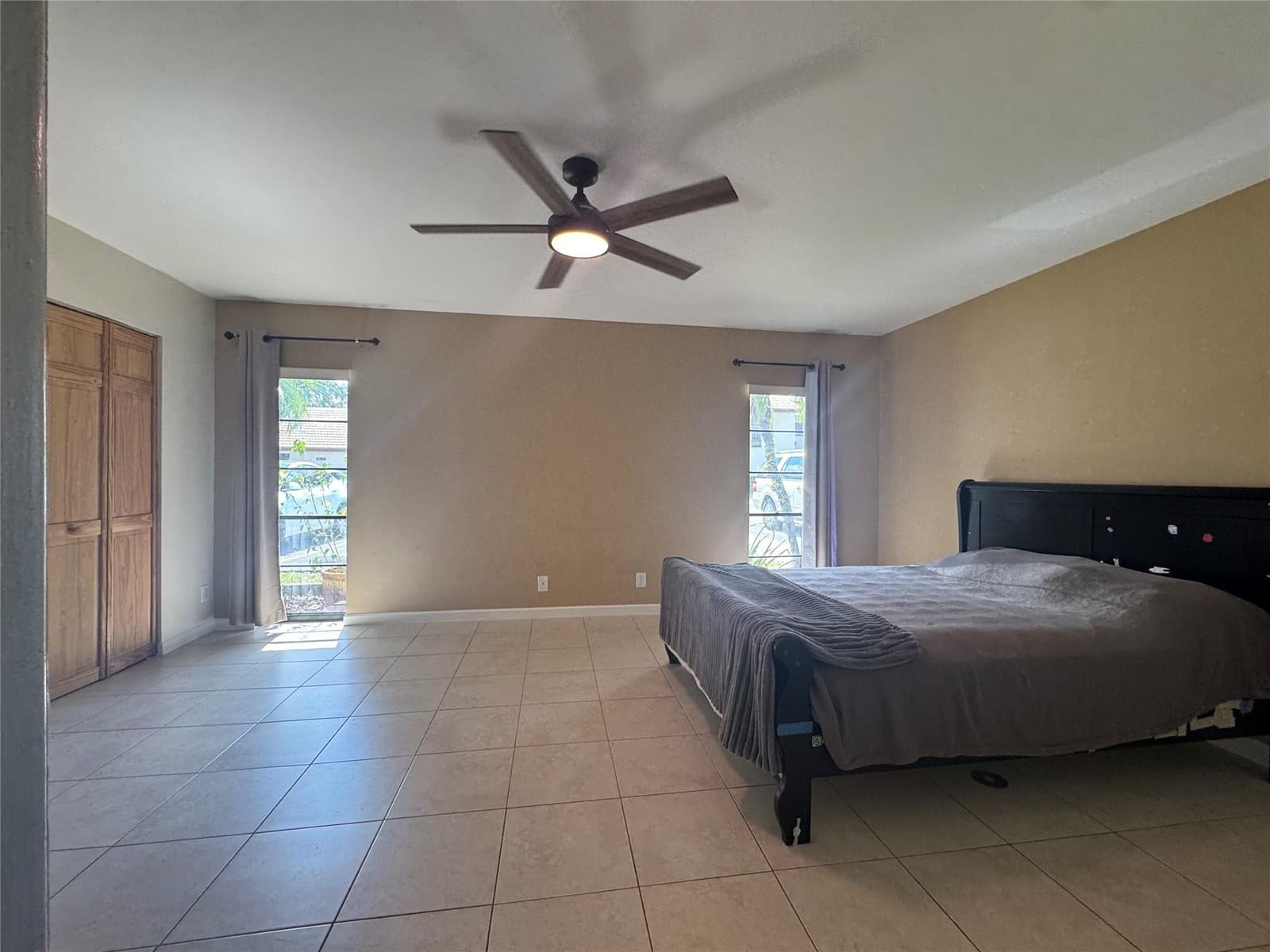 956 Mockingbird 506 — photo 10