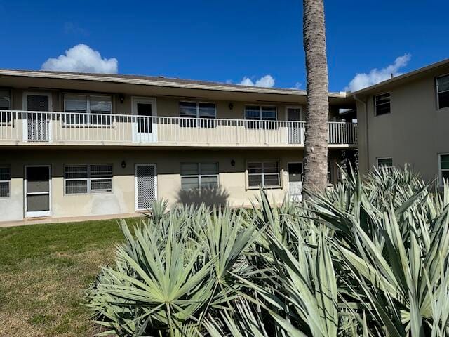 14 Lake Vista Trail 104, Port St. Lucie, FL 34952