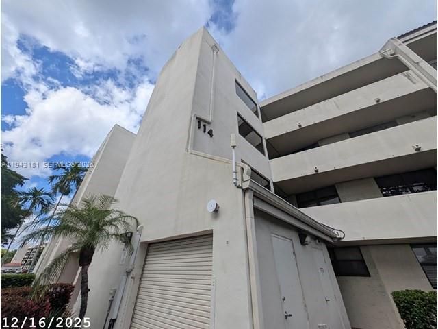 114 Lake Emerald Drive 104, Oakland Park, FL 33309, Oakland Park