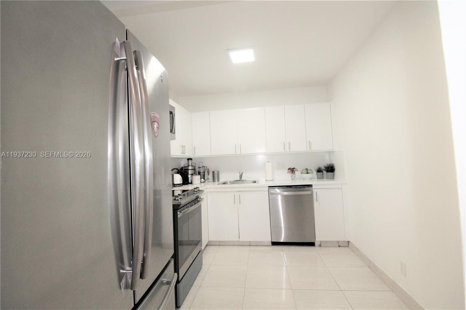 2500 Parkview Drive 315 — photo 7