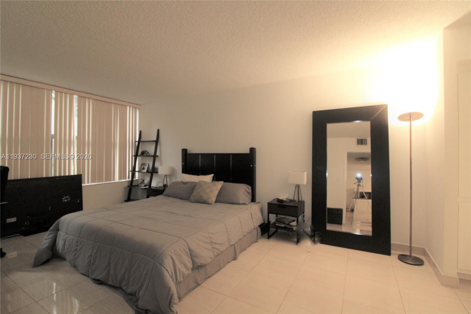 2500 Parkview Drive 315 — photo 9