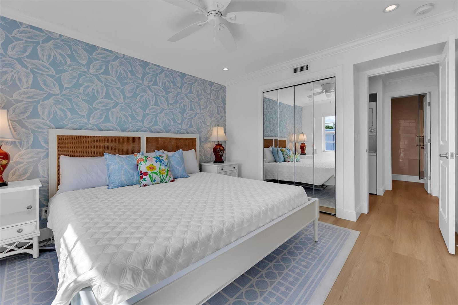 6299 Bay Club Drive 4, Fort Lauderdale, FL 33308 photo 9